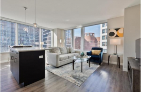 Modern Apt with Gym - VIA-1112